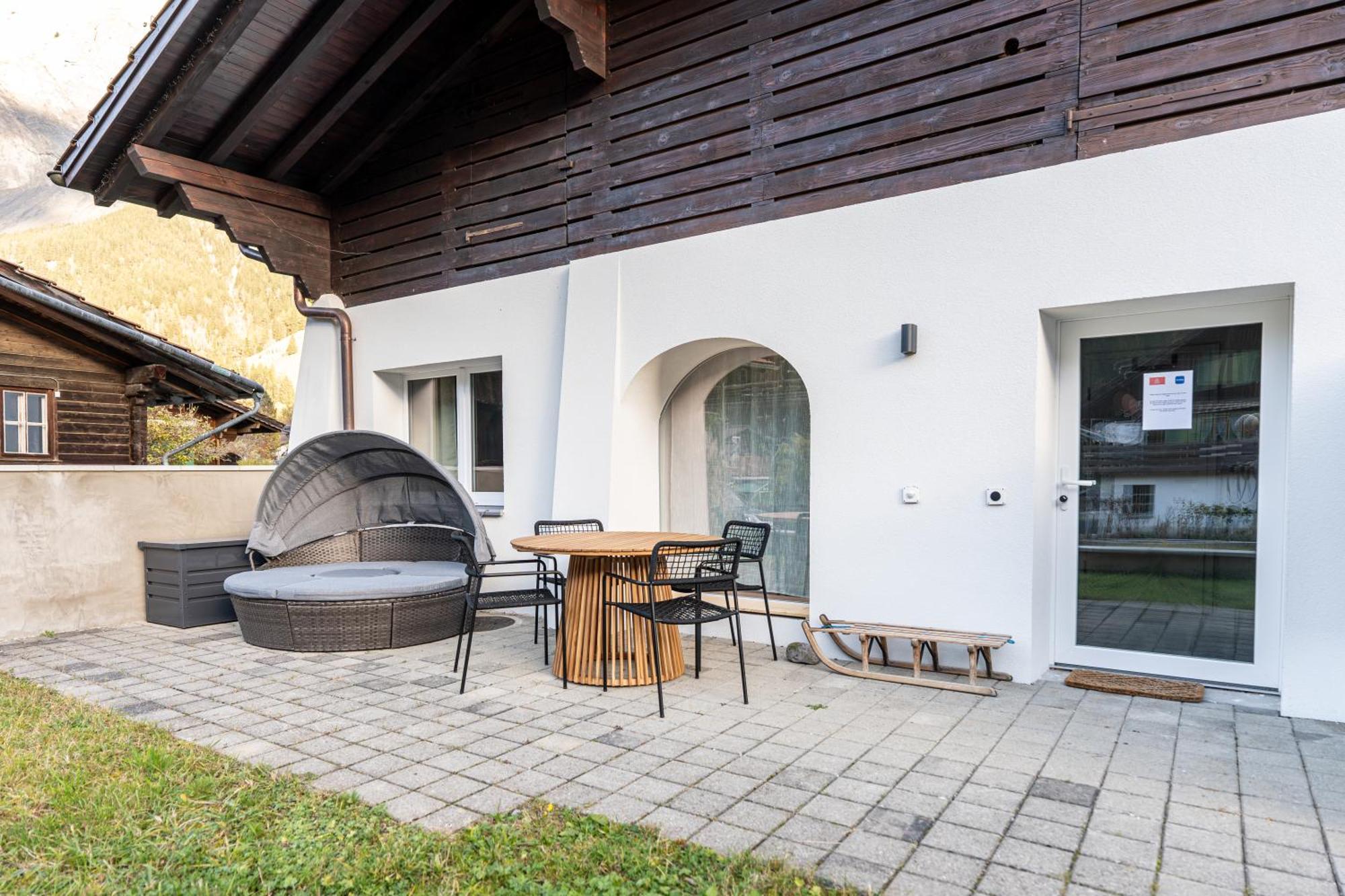 Cute & Cozy Oasis, Private Afternoon Sun Terrace Apartment Kandersteg Exterior foto
